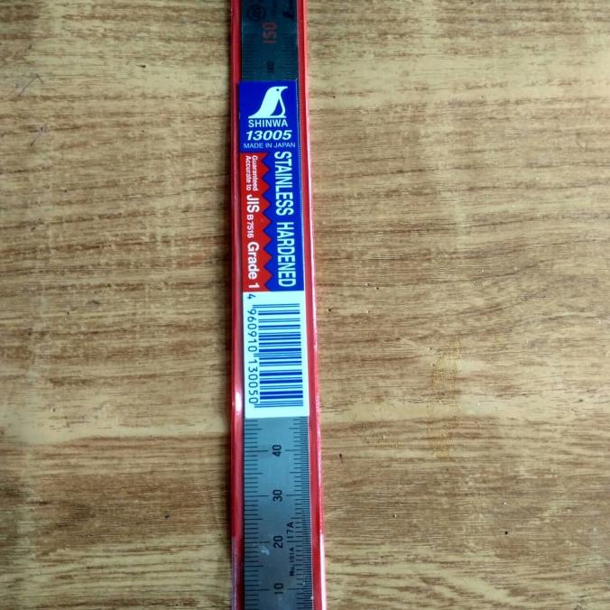 

Shinwa 13005 Penggaris stainless hardened 15cm grade 1