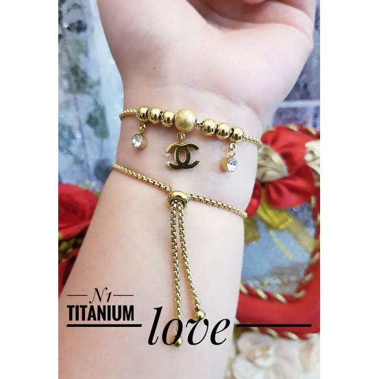 Gelang Tangan Titanium Serut Boba Liontin CC Gold Awet Anti Karat 2203a4