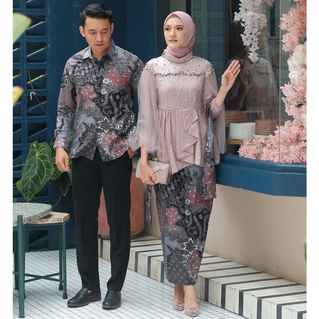 KEMEJA BATIK PRIA LENGAN PANJANG WARNA NUDE KEBAYA AVEENA KEMEJA VANILLA KEMEJA MECCA LENGAN PANJANG KEMEJA PRIA KEMEJA COWO HEM BATIK BAJU BATIK KEMEJA LAMARAN KEMEJA RAPAT KEMEJA MOTIF BATIK KEMEJA WARNA MERAH KEMEJA NUDE MOTIF MEWAH