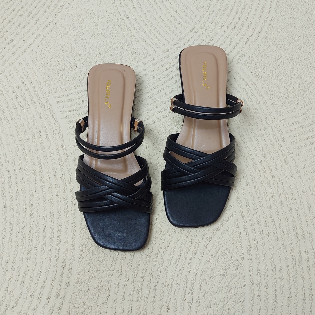 Sandal Wanita Hak Tahu 2 cm DC 03