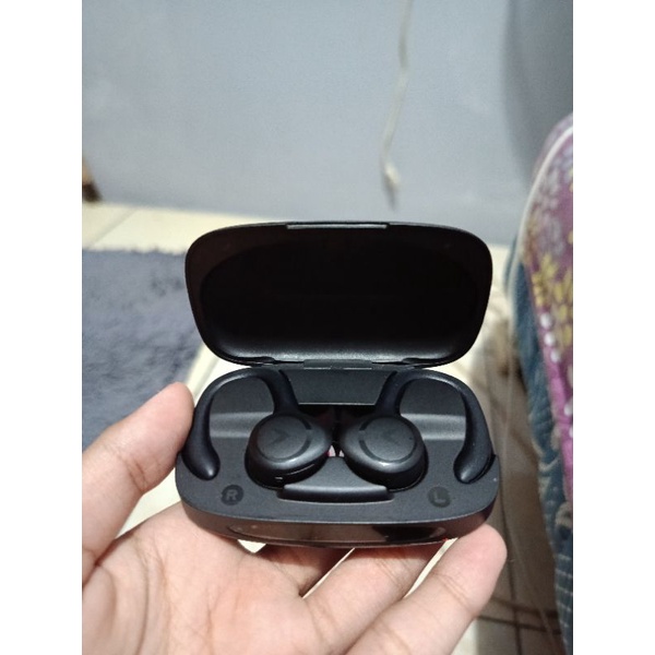 TWS Vyatta Airboom Nitro S