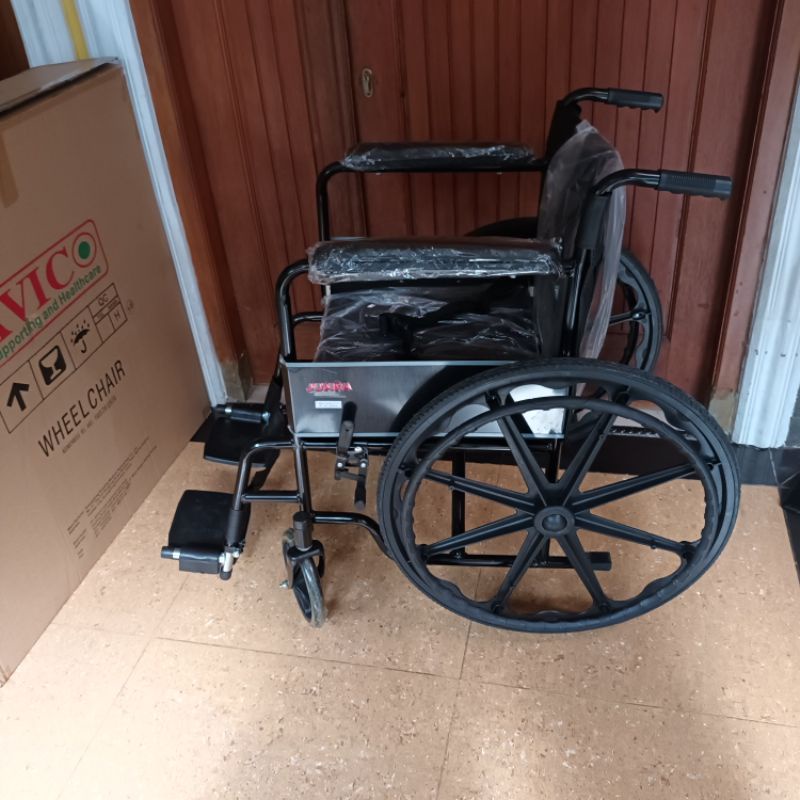 KURSI RODA MEDIS TERMURAH KONDISI UDAH DI RAKIT KURSI RODA PASIEN KURSI RODA DI PAKAI MANDI