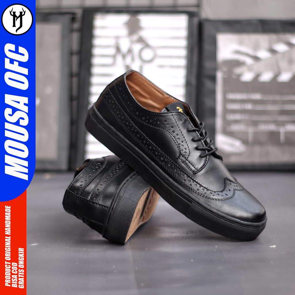 Sepatu Kasual Sneakers Pria Kulit Syntetic Hitam Mousa Wingti