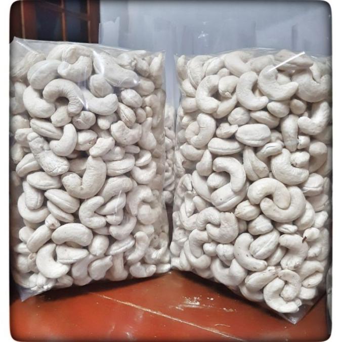 

KACANG MEDE KACANG METE MEDE MENTAH SUPER ASLI WONOGIRI 1KG..METE TERMURAH EL09I09A82L