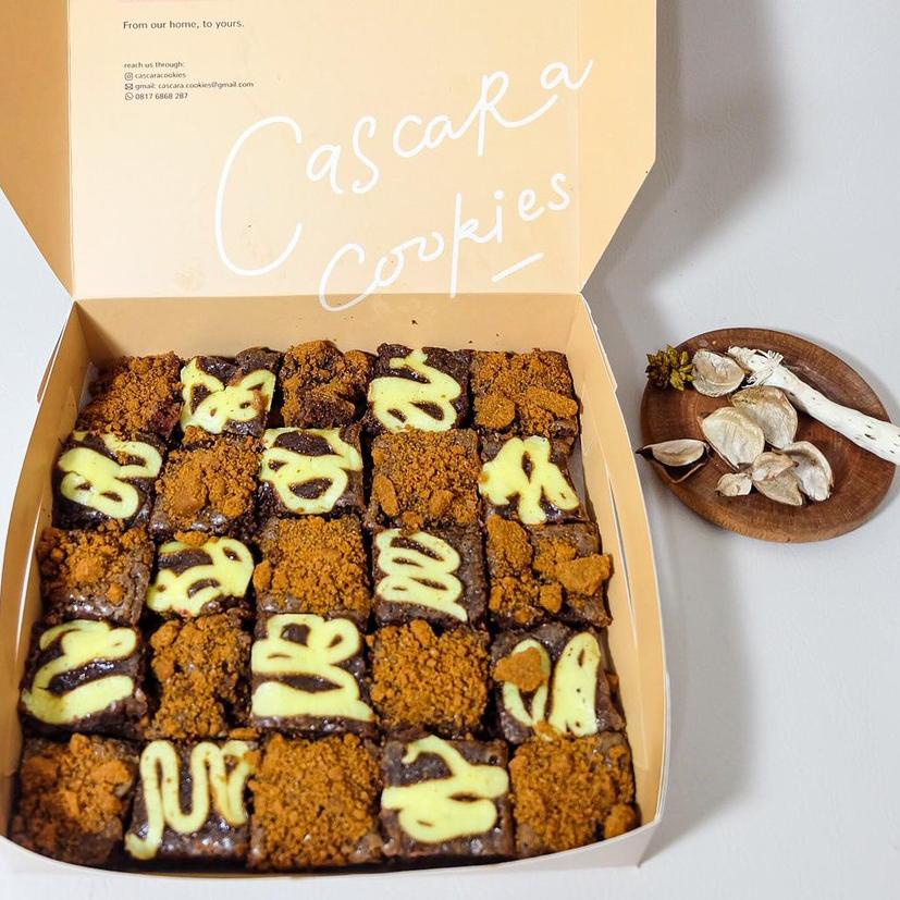 

✵ Cascara Cookies - Lotus Biscoff x Marble Cheese 20x20cm ♣