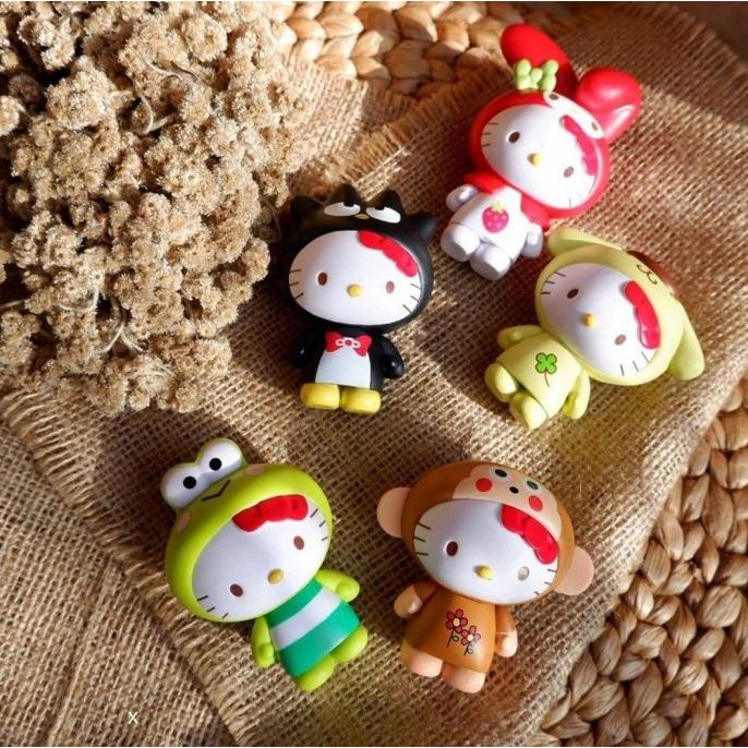 Sanrio Mini Figure Character Karakter Mainan Koleksi Limited Yoshinoya