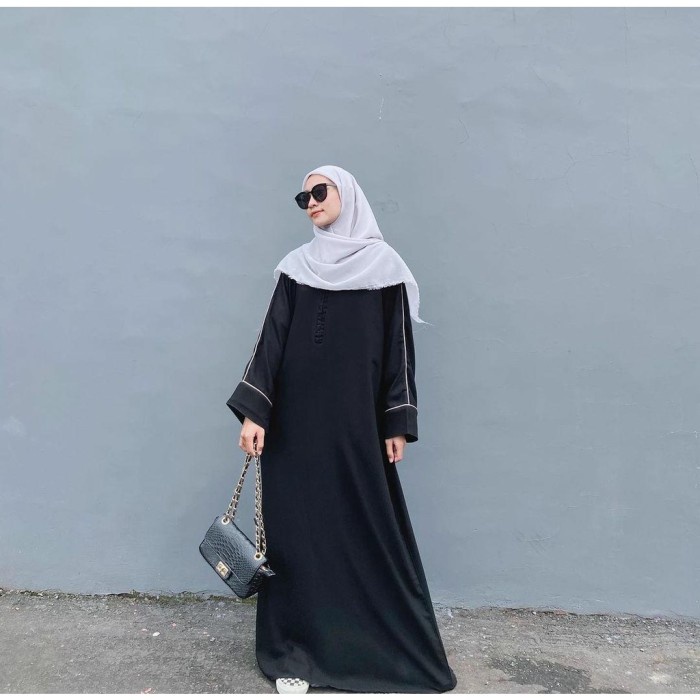 Abaya Arab -Gamis Hitam Remaja Kekinian Syari Simple
