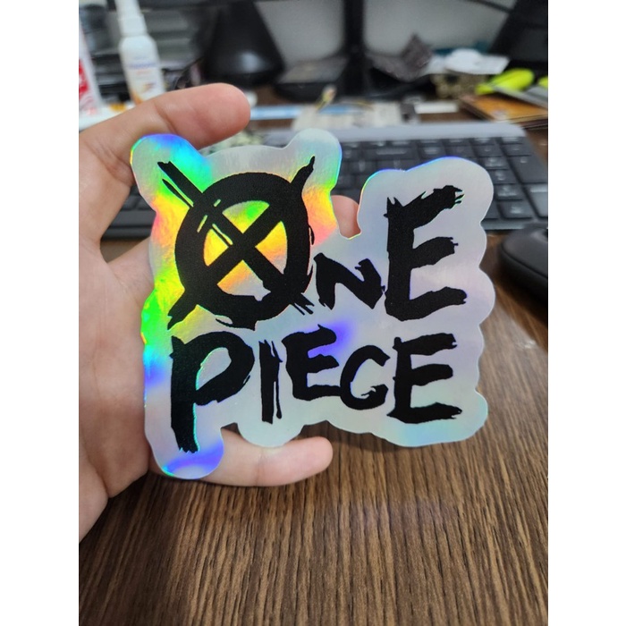 

Sticker Hologram Anime Besar - PSH1517 - One Piece - Logo One Piece