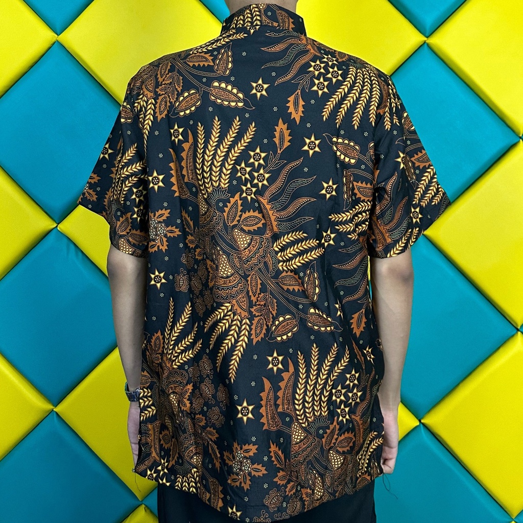 Batik Pria Lengan Pendek Premium BATIK AZMIL HRB026 motif KERATONAN Kode 002 size M L XL XXL