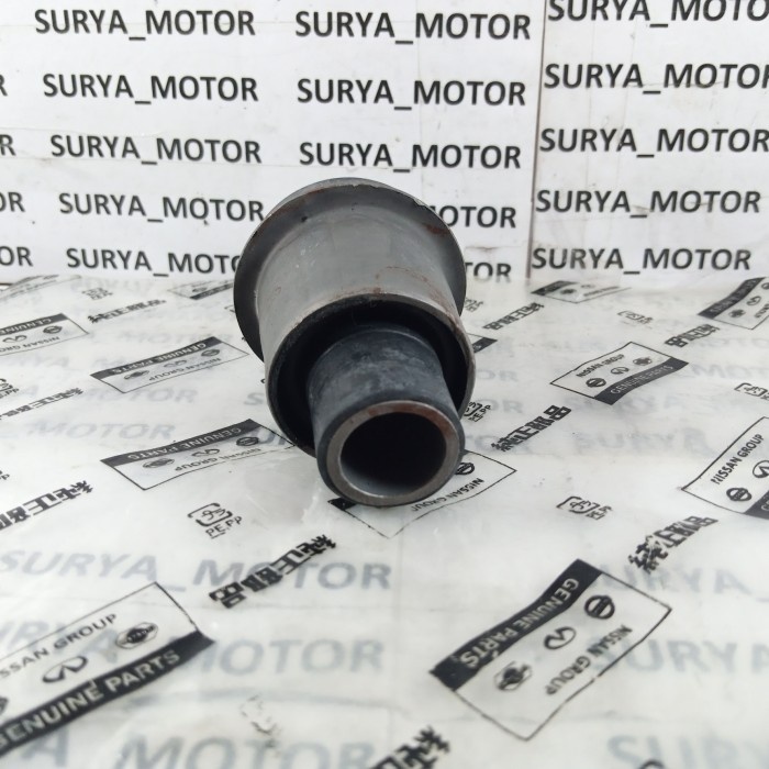 Bush Bosh Cross Member Depan Nissan Livina Orisinil Thailand Sae