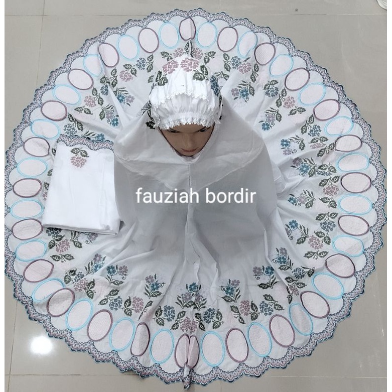Mukena bordir motif strimin khas bukittinggi,padang