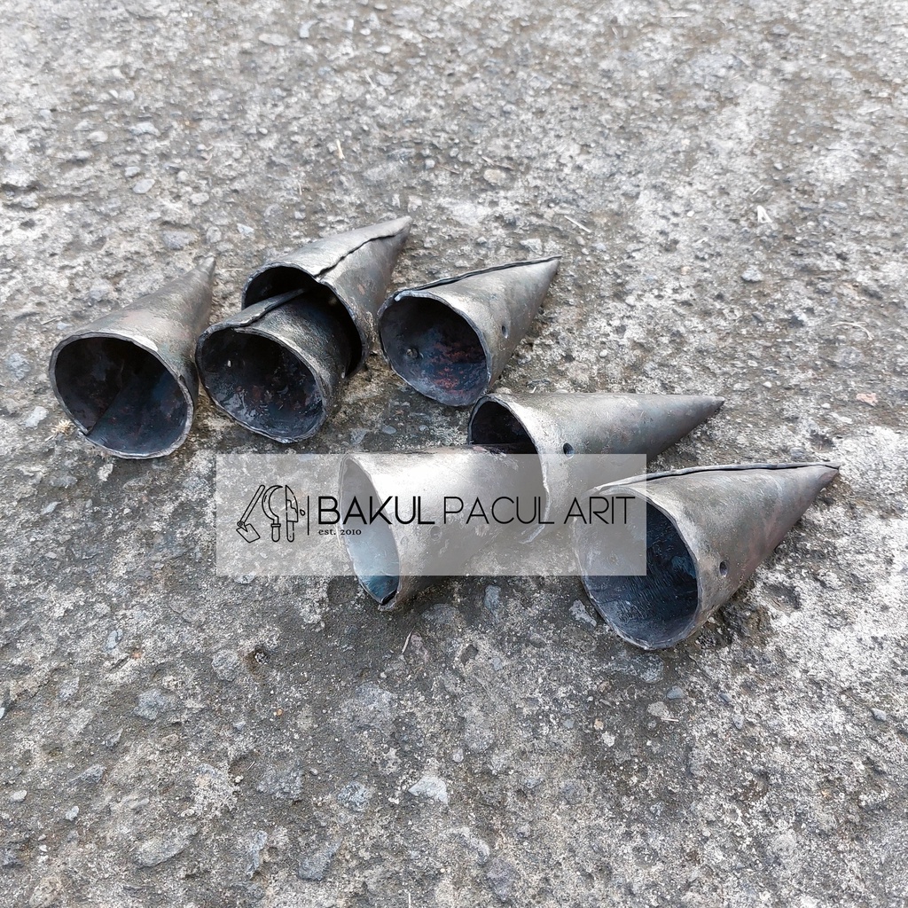 KLONTONG GEJEK BAHAN BESI TEBAL ALAT TANAM JAGUNG