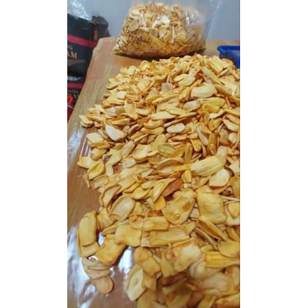 

KRIPIK NANGKA GRAD A SUPER 1 KG