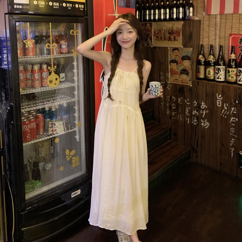 Red Temperamen Kumikumi all-match suspender dress wanita rasa desain musim semi dasi A-line rok mid-length rok