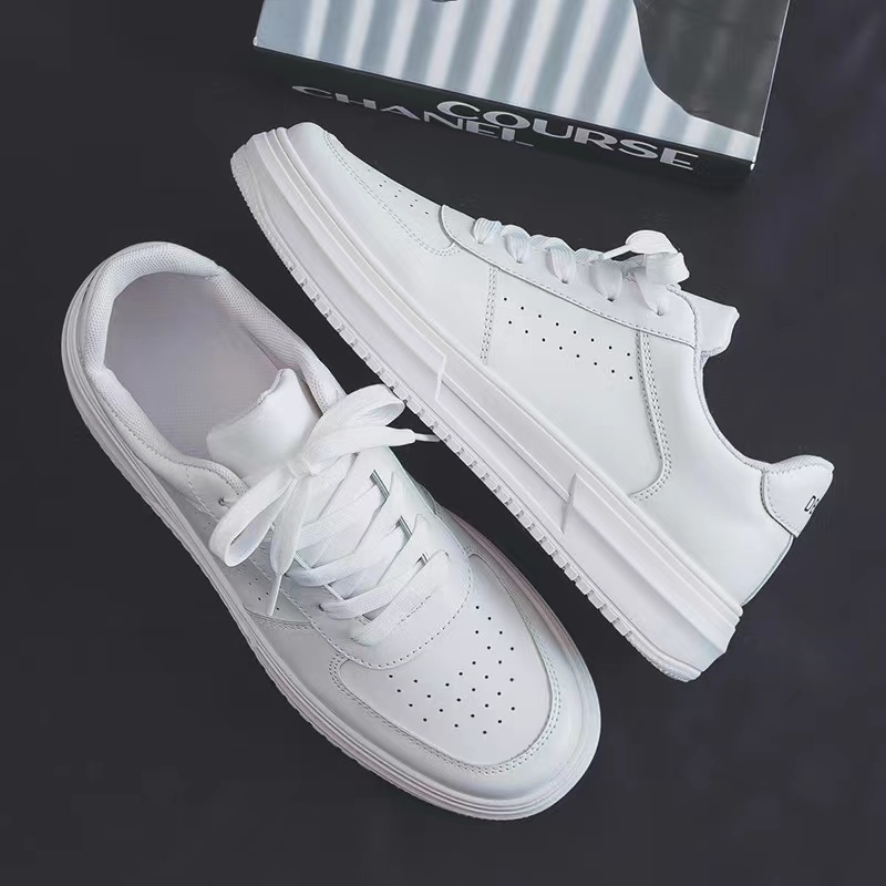 Highland Sepatu Pria Putih Sneakers White Casual Trendy Fashionable New Model Sepatu Kasual Tali Sepatu Sekolah Cowok MC427