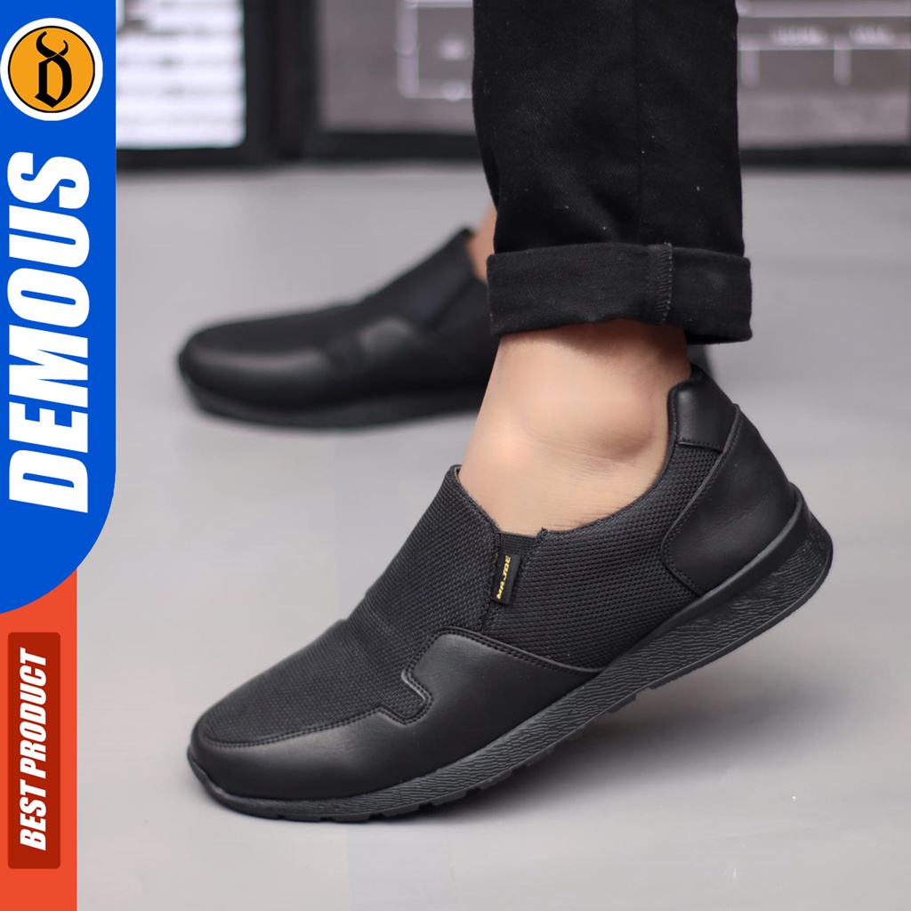 DEMOUS Bachira - Sepatu Sneakers Casual Pria Hitam