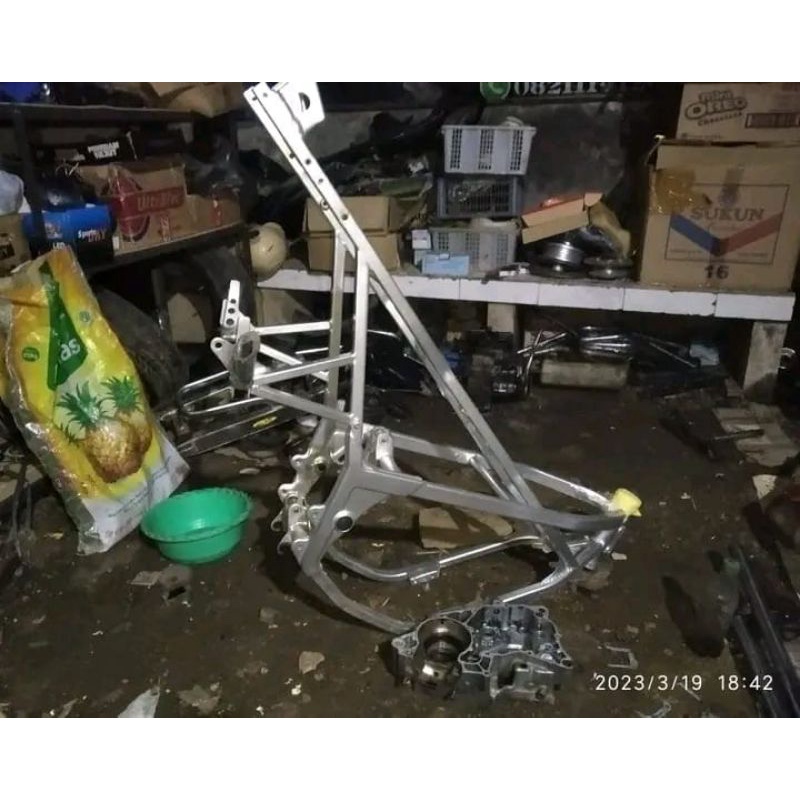 Dokumen Suzuki RGR th 93