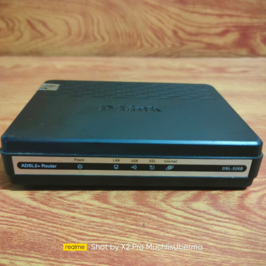 D-Link DSL - 526B ADSL2 + modem router dlink