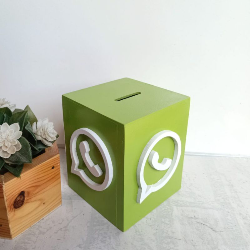 Celengan Whatsapp desain sosmed celengan target tanpa kunci