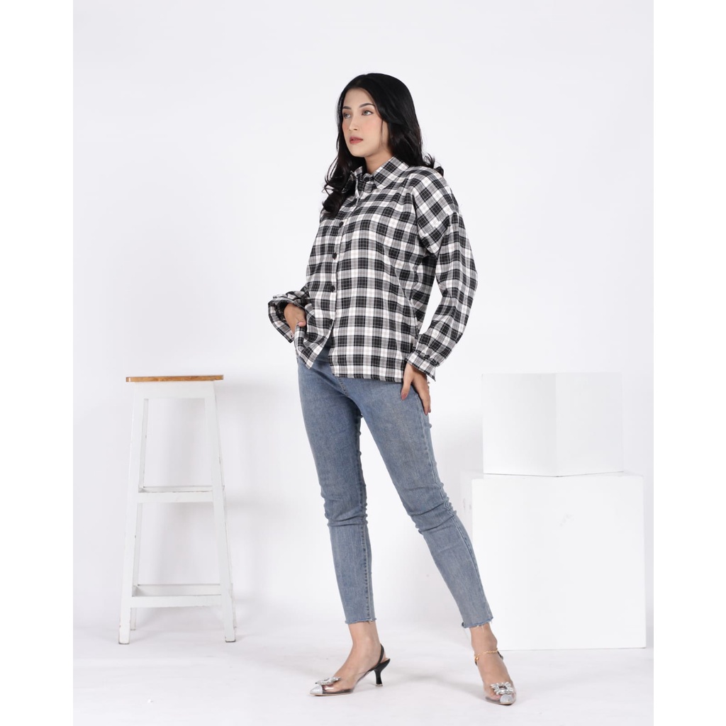 Kemeja Flanel Wanita Oversize Berly  Flannel Shirt &amp; Kameja Katun Oversize Cotton Shirt Basic