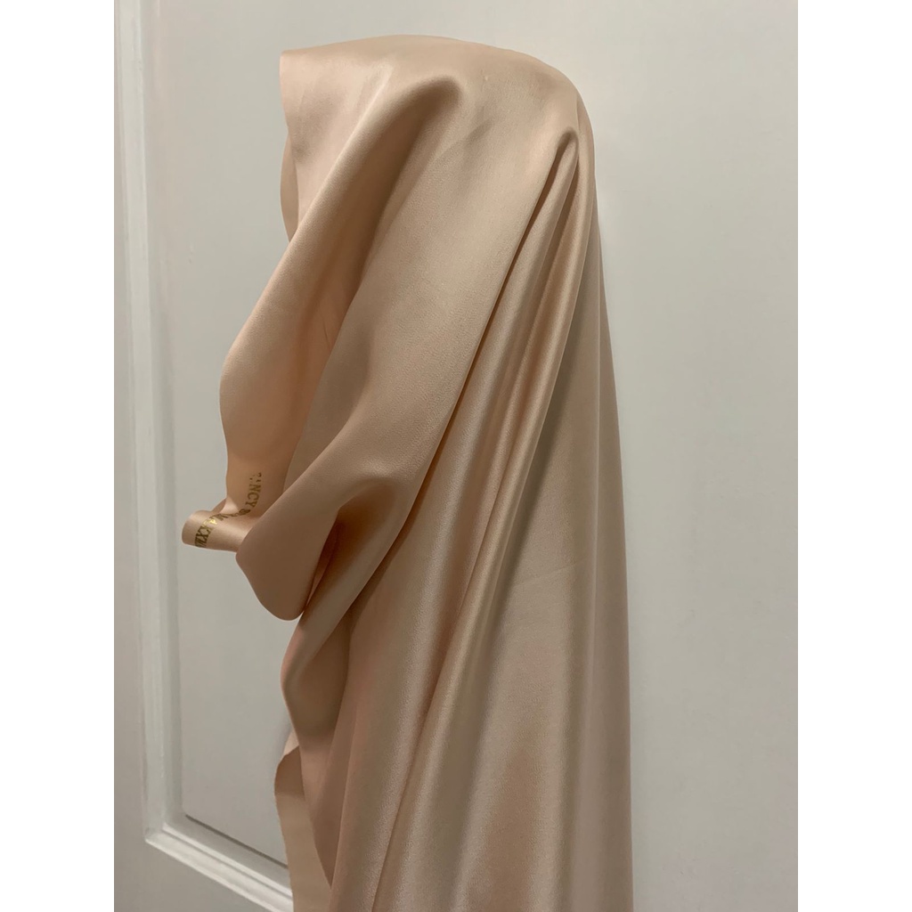 Bahan Kain Satin Maxmara Original Warna Nude Latte