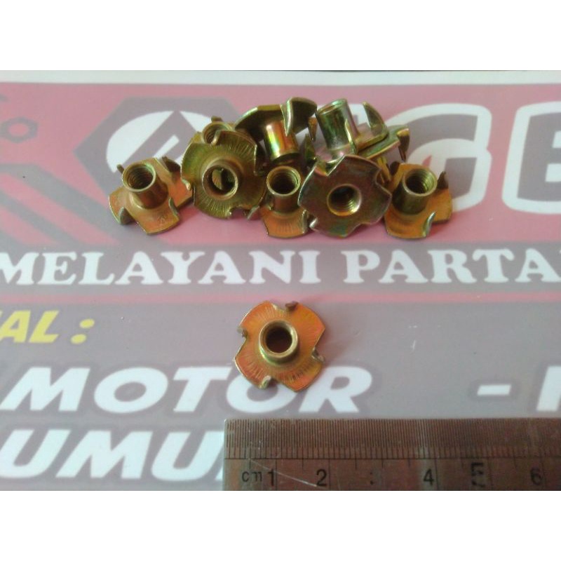 Tee Nut M6 / Mur Cakar M6 (Baut 10) / Mur Tanam Kayu / T Nut / Mur Furniture