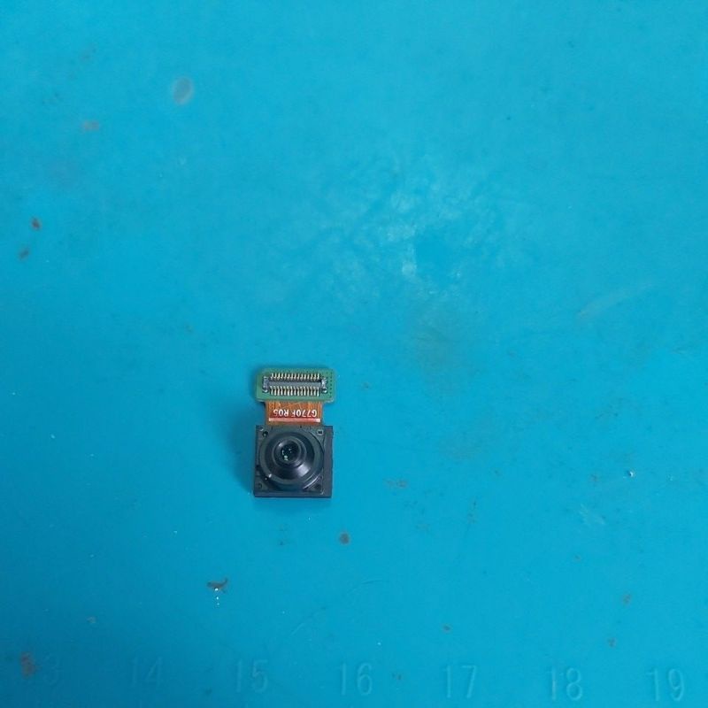 kamera depan samsung a71 copotan