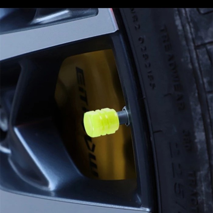 Ready stock] TUTUP PENTIL BAN MOBIL MOTOR SEPEDA GLOW IN THE DARK BAGUS MURAH KEREN