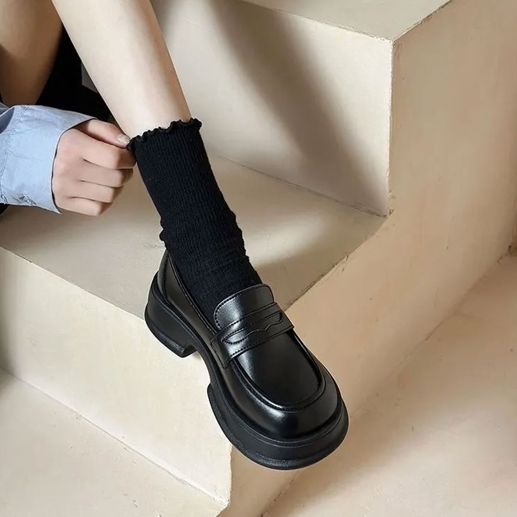 Sepatu Docmart / Sepatu Loafers Wanita / Sepatu Wanita Mary Janes Import Premium Putih Korea Hitam Casual Shoes Pu Sol Tinggi 4.5 cm ST035