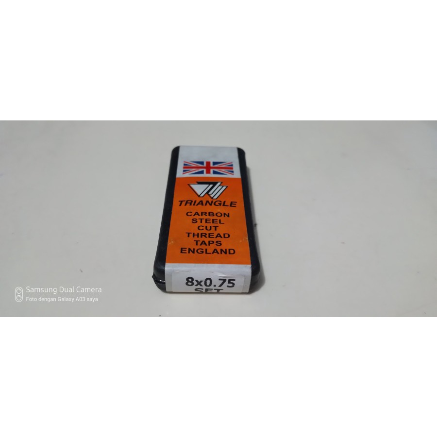 triangle (england) carbon steel hand tap metric set M8 x 0.75