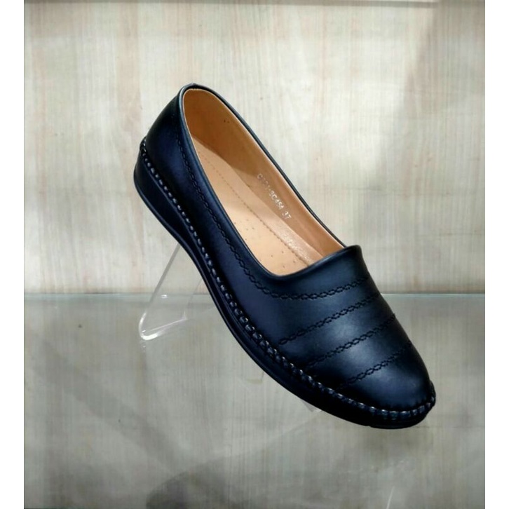 Sepatu Wanita Bettina BC454 Hitam