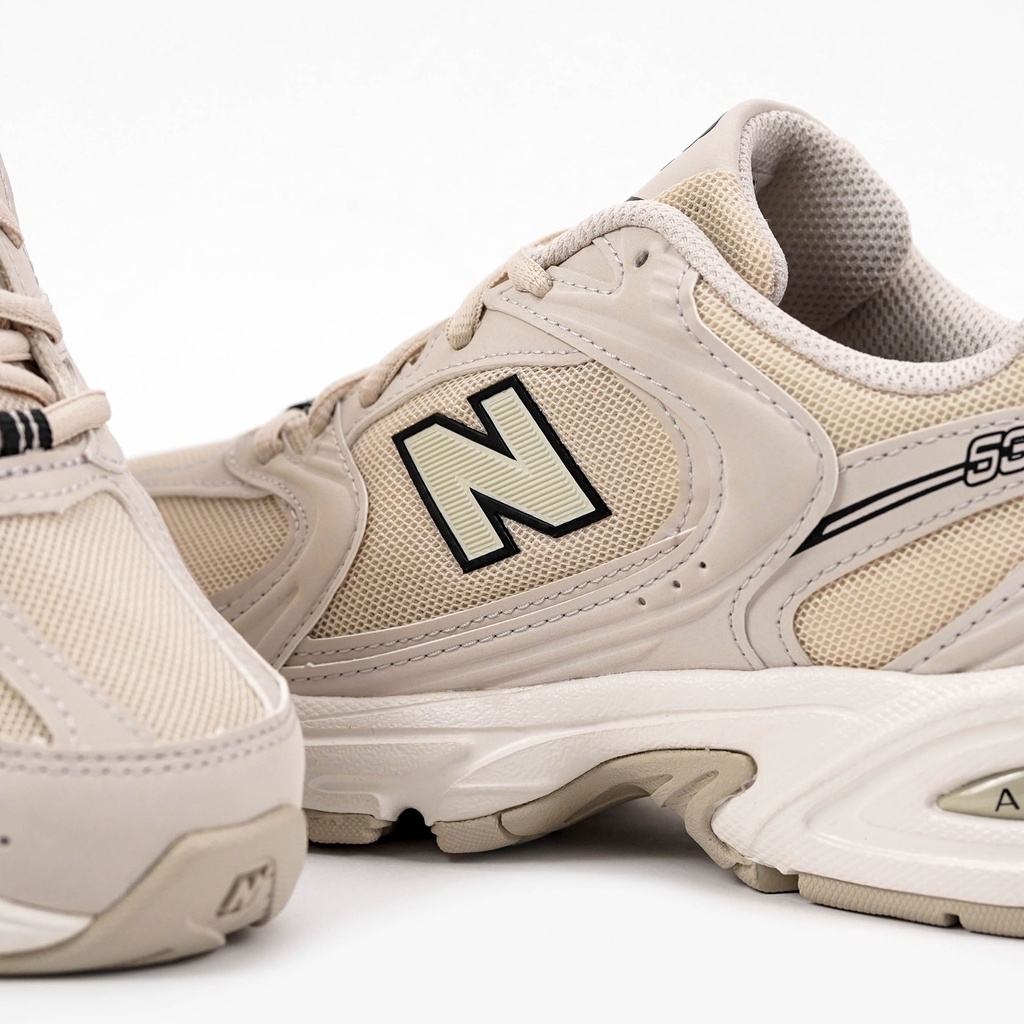 New Balance 530 Ivory Beige