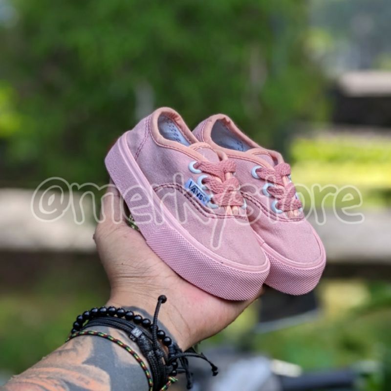 SEPATU ANAK VANS AUTENTIC PUTIH DAN PEACH CASUAL TALI MURAH