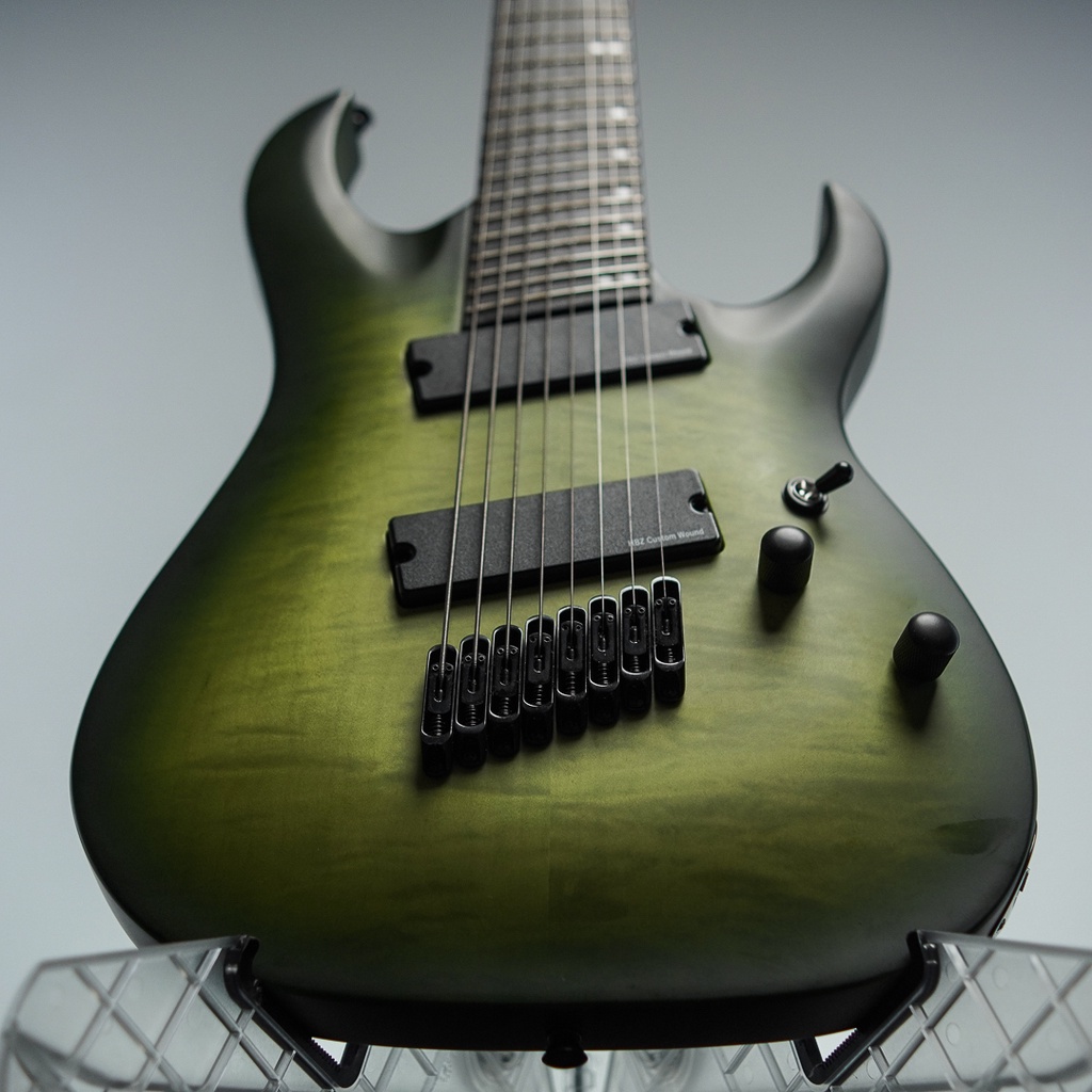 Harley Benton 8 Strings Multiscale - Quilted Emerald Burst