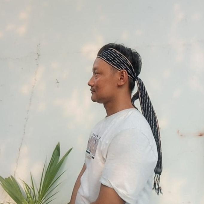 Ikat Kepala Tenun Troso/Ikat tas Troso khas Jepara