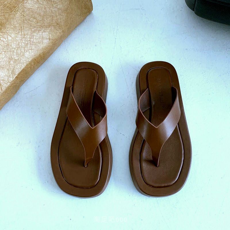 Platform sandal wanita puffy jepit Sole empuk AM 06