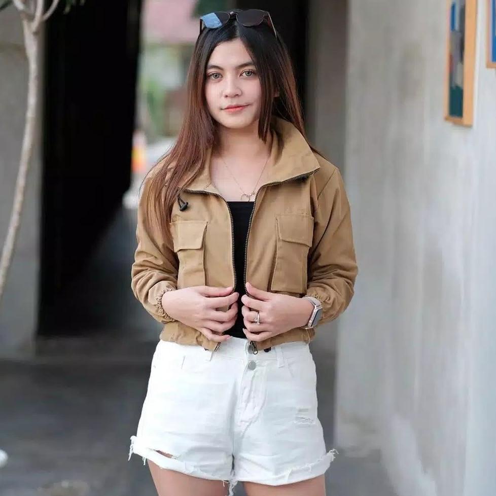 MENARIK Sury Jaket Crope Wanita Trendy Kekinian / Jaket Crop Wanita / Jaket Wanita