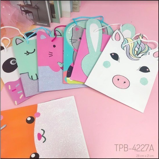 bag paper bag gift tas kado kertas goodie bag animal glitter medium 21x24x8cm AGM