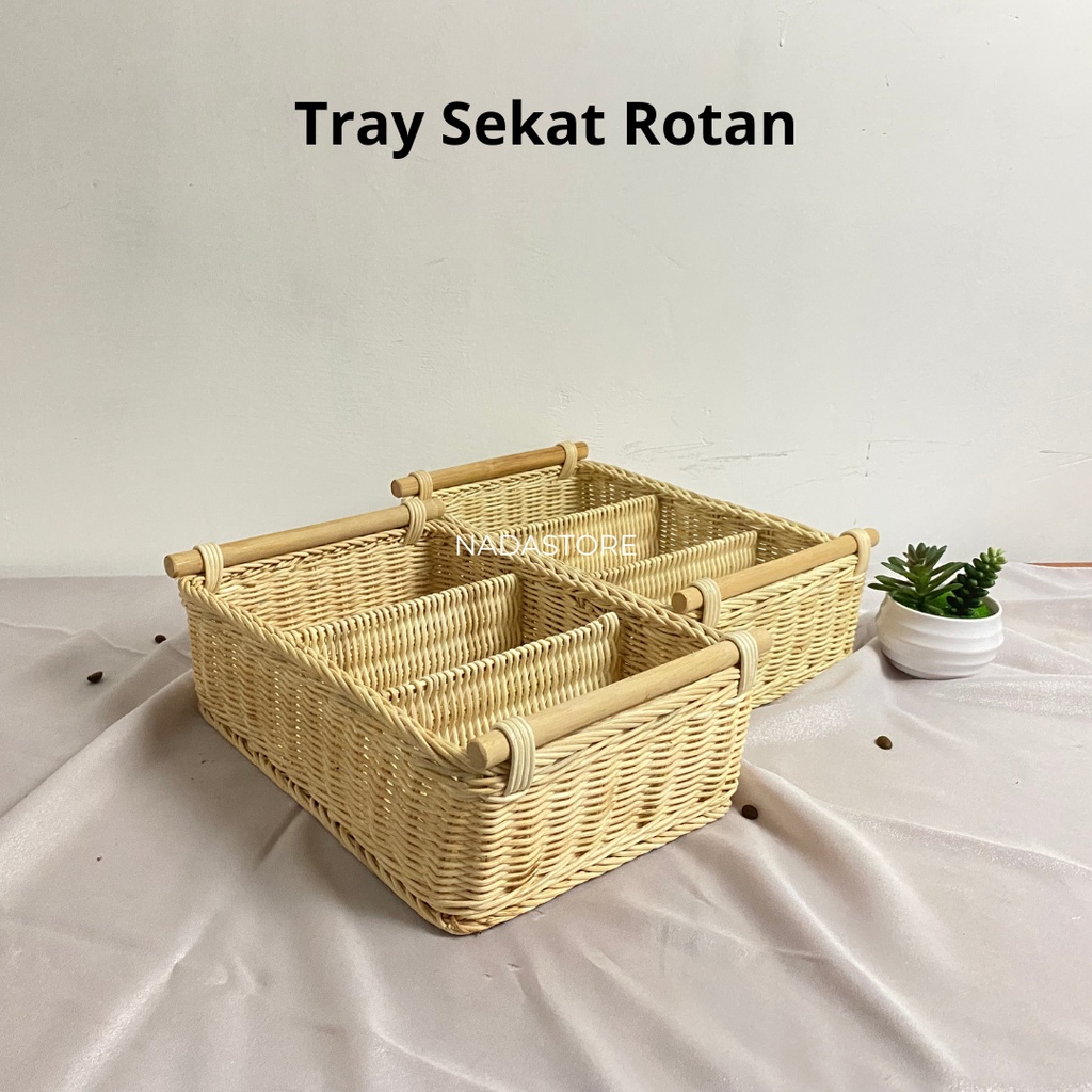 KERANJANG ROTAN RATTAN kotak persegi anyaman parcel hampers bingkisan seserahan tray nampan serba guna