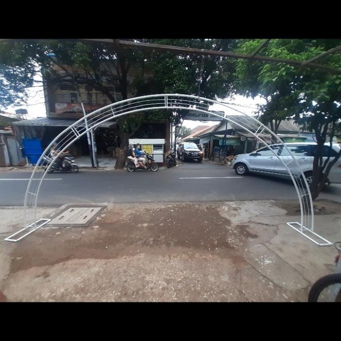 pergola lengkung besi lebar 3m tinggi 2m