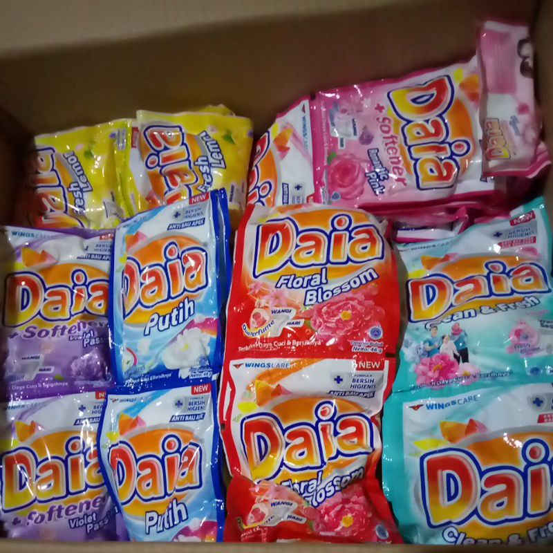 DAIA Deterjen Bubuk 46 Gram 1 Renceng Isi 6 Sachet All Varian Daya Powder Detergent Clean Fresh Lemon Floral Blossom Romantic Pink Violet Passion Putih Hijab 1000 Wings Murah Grosir