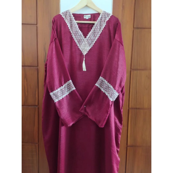 ABAYA LIONA SILK/ABAYA CRADENZA SILK/ABAYA SHOLAT PREMIUM/ABAYA SHOLAT SILK/ABAYA SHOLAT MURAH/MUKEN