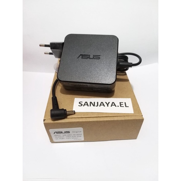 Adaptor Charger Laptop Asus W15-065N1B 19V 3.42A 4.0x1.35mm Original