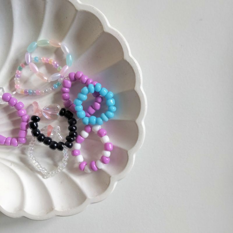 Cincin Manik Simpel Pastel warna warni pelangi Pink Ungu Biru Aesthetic