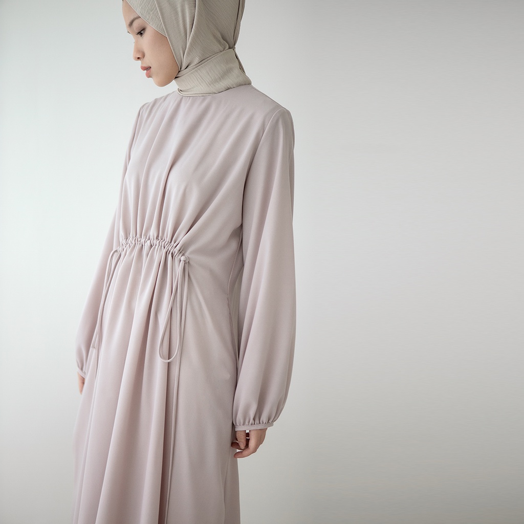 Adara by Aska Label - Gamis dress Muslim wanita kaftan lengan panjang bahan crepe warna hijau sage aloe, abu, beige coklat