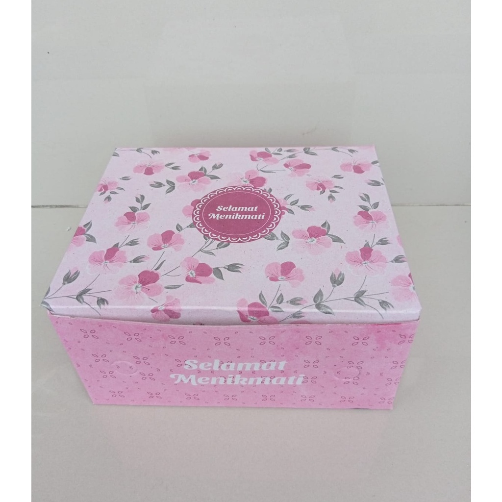 

RB 50 Pcs Dus Kue Murah Motif Bunga Ukuran 12x16, Box Makanan Untuk Jualan