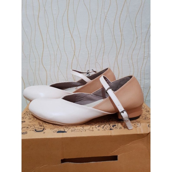 KAYLEE HEELS BY THE THINGS CORNER (NEW)