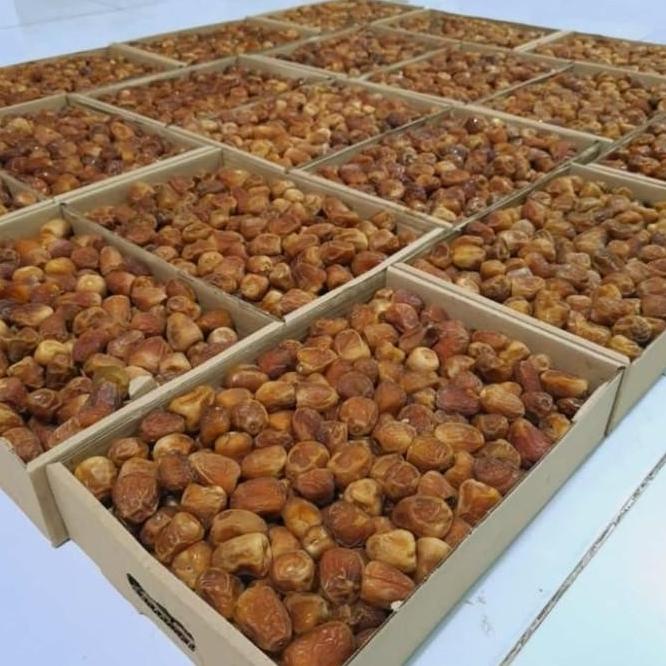 

KURMA SUKARI KURMA SUKARI AL-MADINA KEMASAN 3KG EL09I09A82L