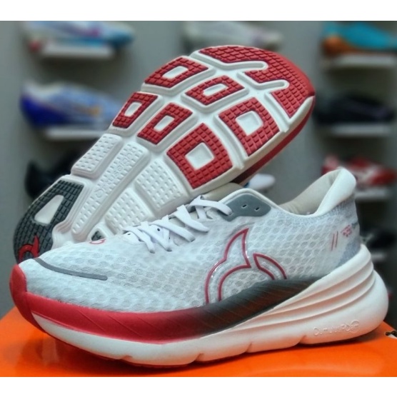 Sepatu Running Ortuseight Hyperblast Evo Best Seller