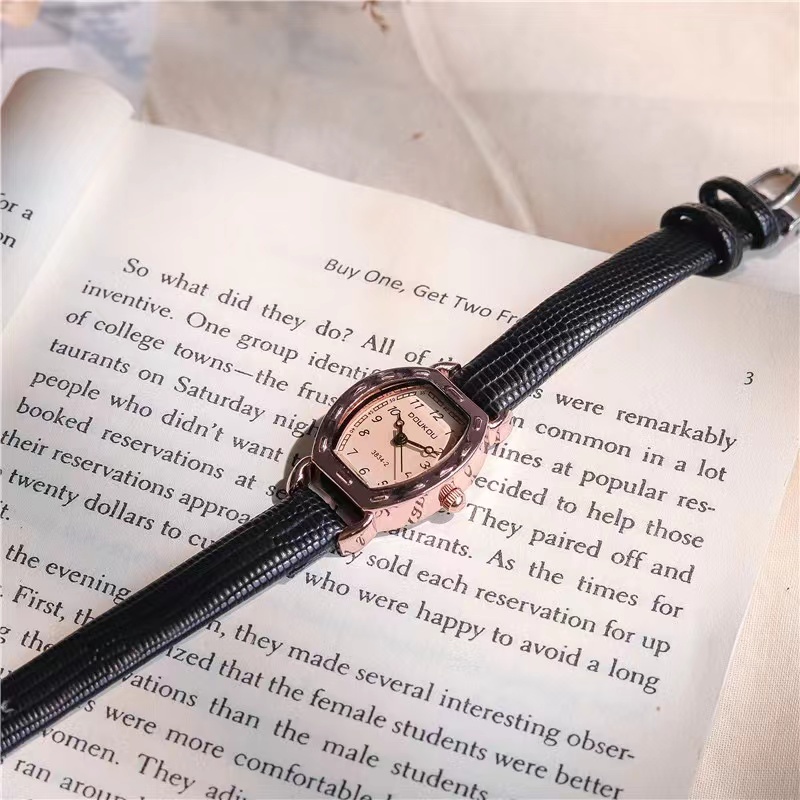 Jam Tangan Kecil Wanita Analog Casual Vintage Tali Kulit Murah Import